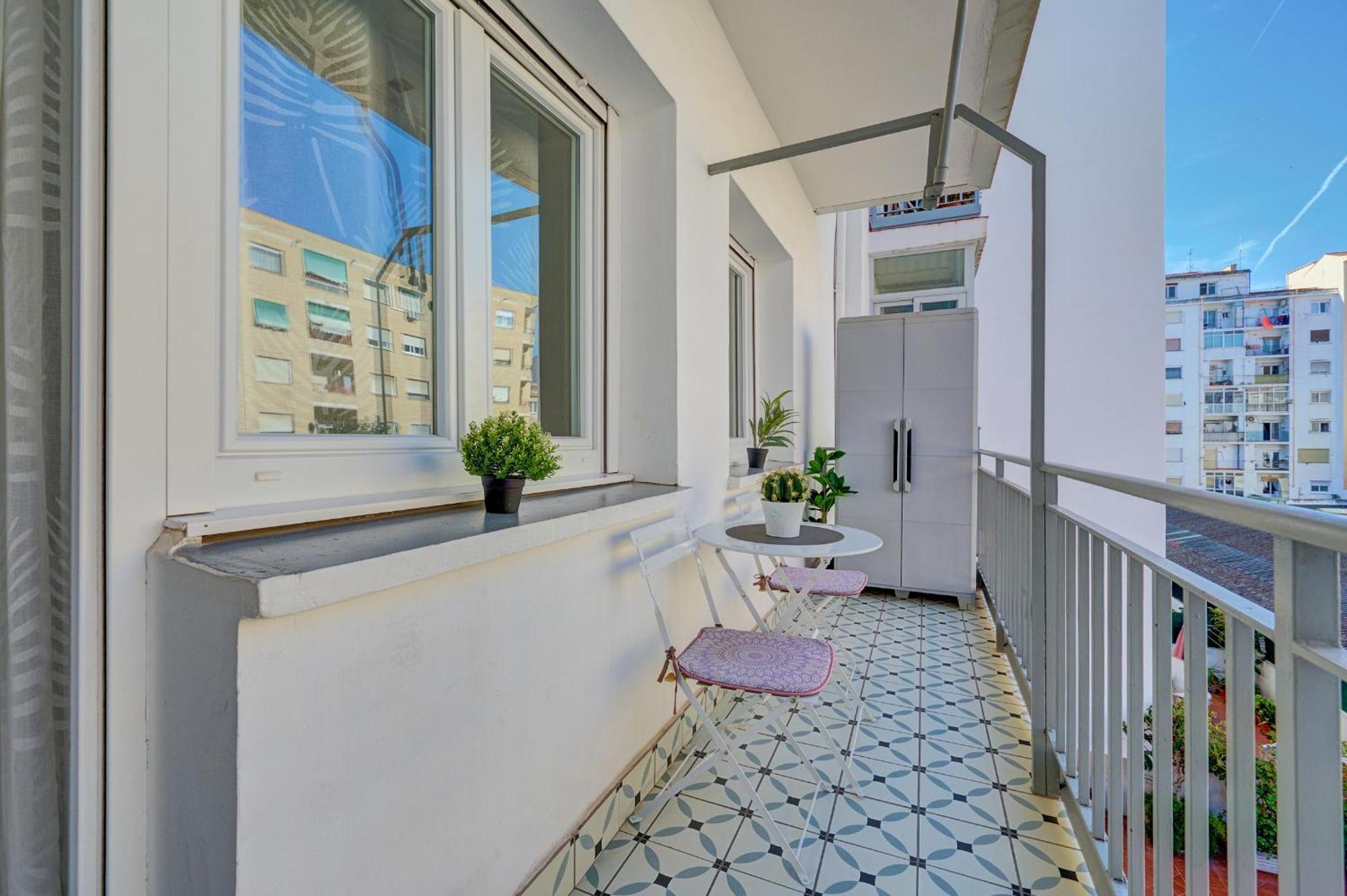 Mugica - Gran Via Apartment Logroño Exterior foto